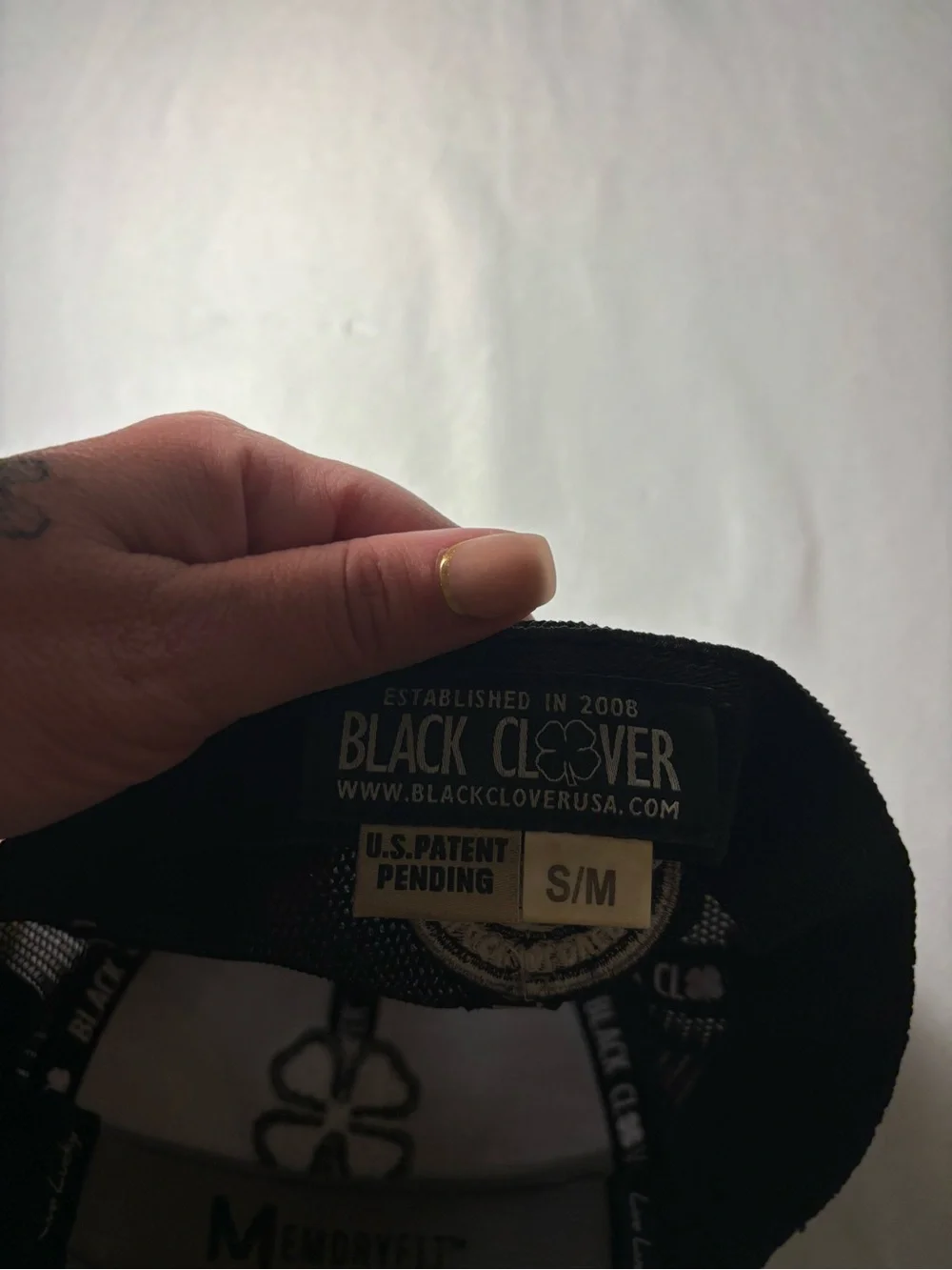 Men’s size small/medium black clover brand baseball cap, #N1016 - Picture 5 of 5